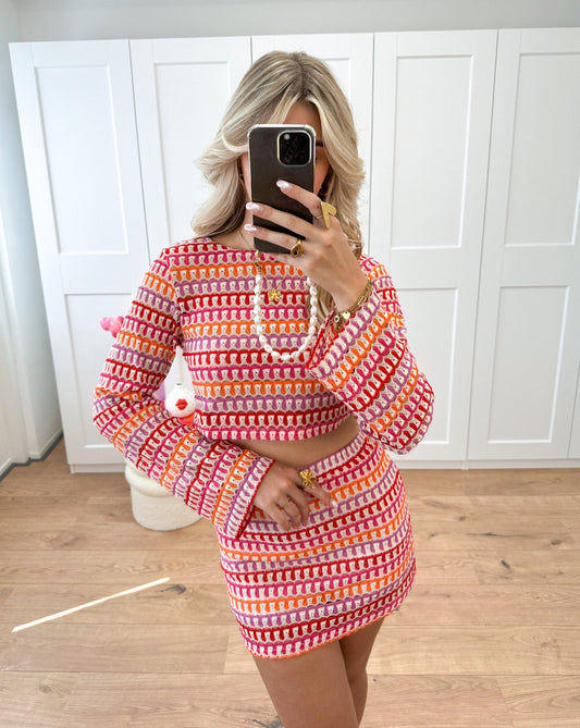 Olivia Top med Gratis Matchande Kjol™