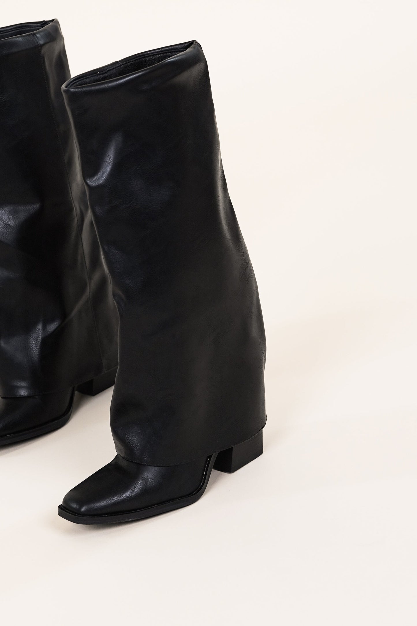 Ingrid™ - Cowboystövlar med övervik